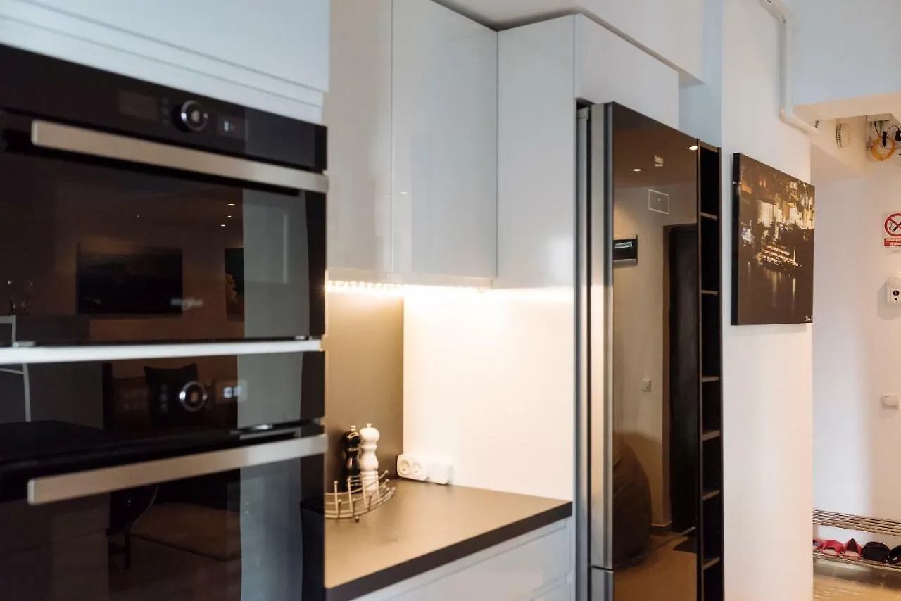 Tres Chic Double Sized Apartment Bukurešť